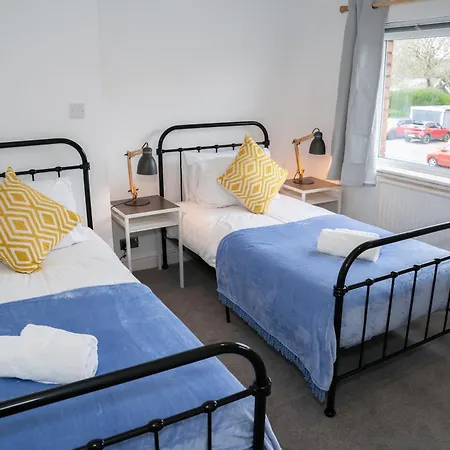 Imagination By Olauda Sa - 3 Bed House With Free Parking Бристоль