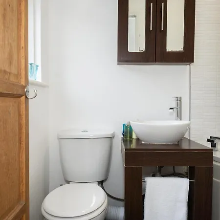 Imagination By Olauda Sa - 3 Bed House With Free Parking *