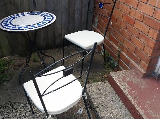 Imagination By Olauda Sa - 3 Bed House With Free Parking Feriehus *