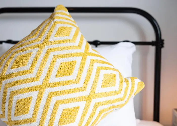 Imagination By Olauda Sa - 3 Bed House With Free Parking Дом отдыха Бристоль