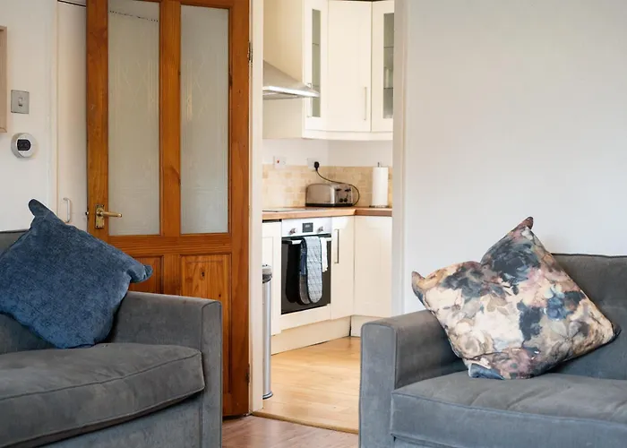 Imagination By Olauda Sa - 3 Bed House With Free Parking Дом отдыха