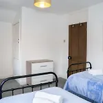 Imagination By Olauda Sa - 3 Bed House With Free Parking Σπίτι διακοπών