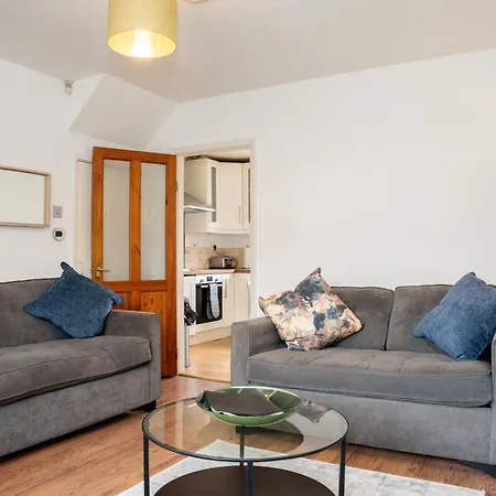 Imagination By Olauda Sa - 3 Bed House With Free Parking Nyaraló Bristol